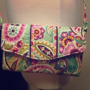 Vera Bradley • wallet • crossbody